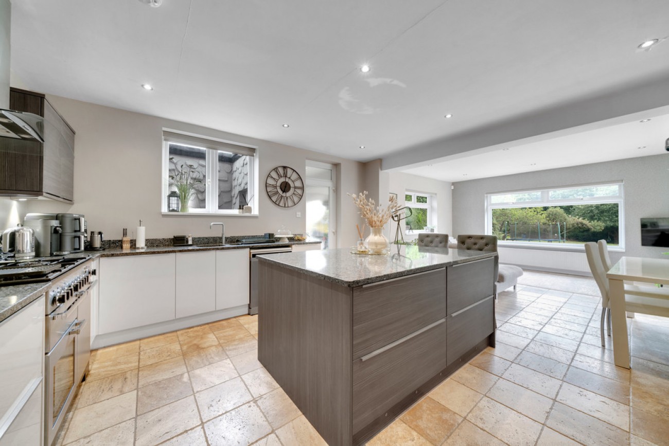 Images for Mount Road, Fiddlers Hamlet, Epping, CM16 EAID:6a0eb5e1f7ec2ab39e5f31507930d009 BID:2